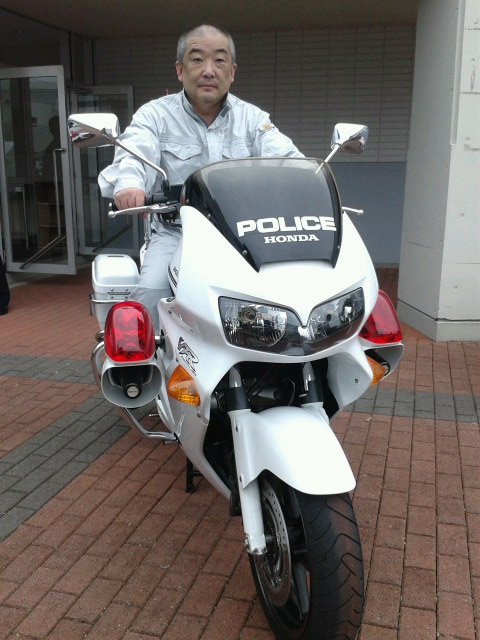 http://www.sub.h-sol.jp/zakki-cho/upload/PT370037-thumb-480x640-324.jpg